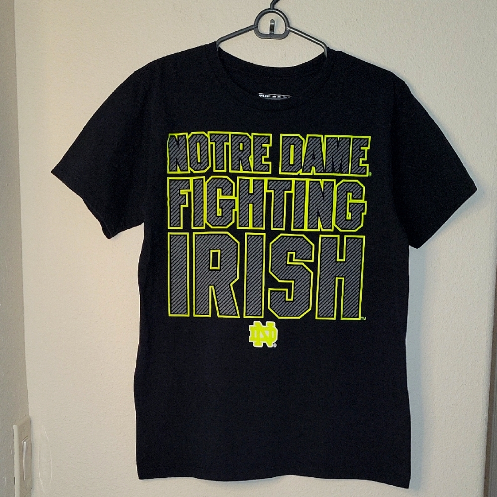 Adidas NOTRE DAME FIGHTING IRISH Black Go-To Tee,M, EUC